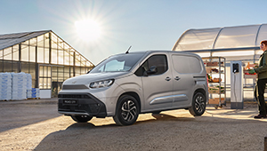 NOWY PROACE CITY Electric